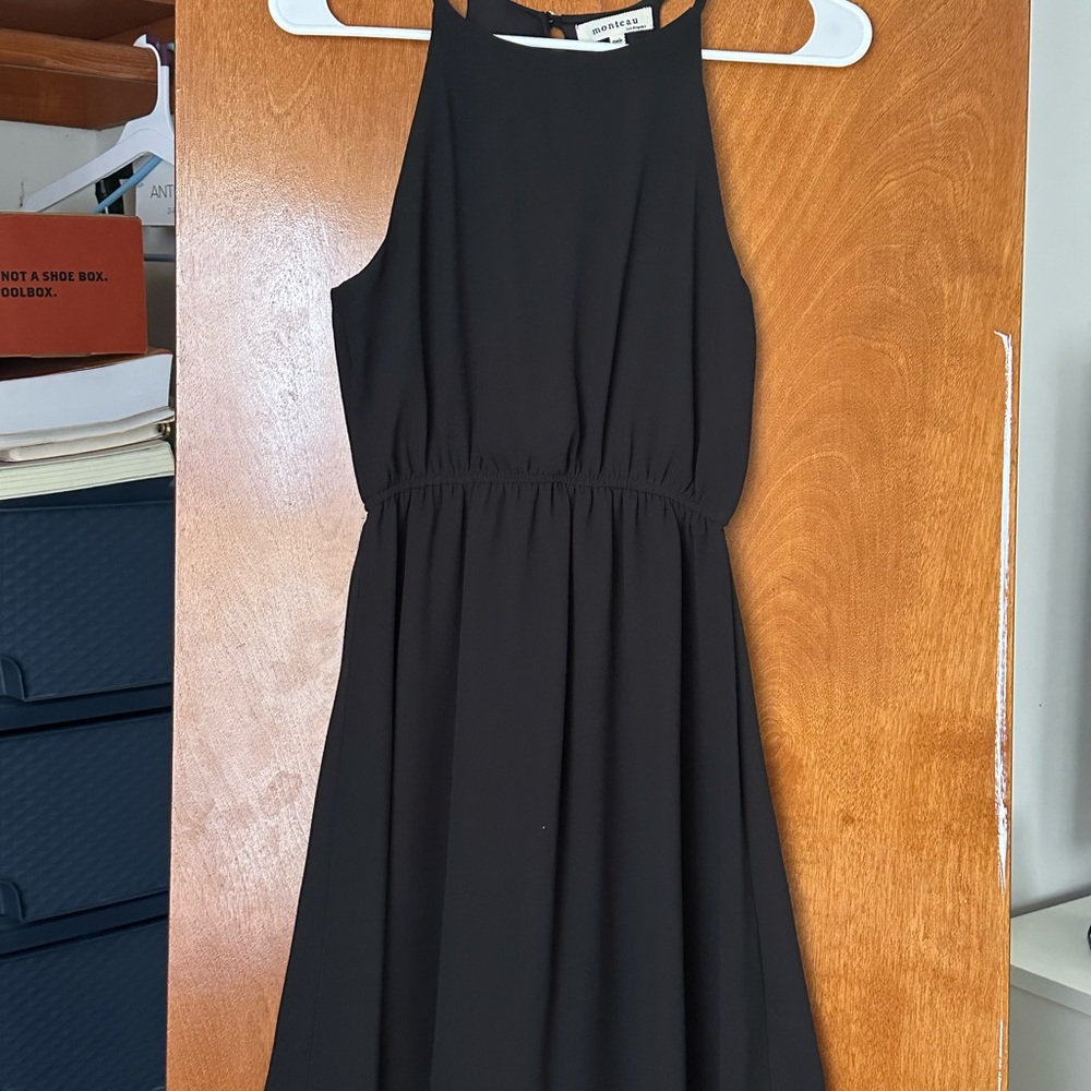 Monteau Black Sleeveless Top